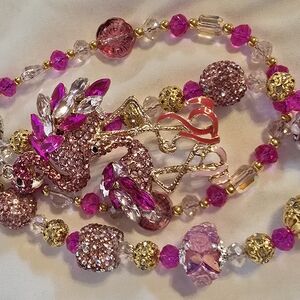 Elegant Pink and Gold Accessory Chain